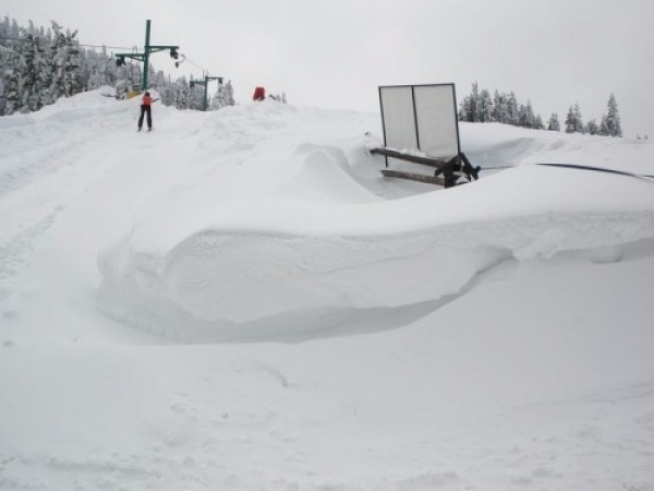 ostatani_snieg16_20090401_1010363718