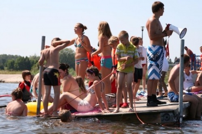 oslonino1216_20120728_1718567265