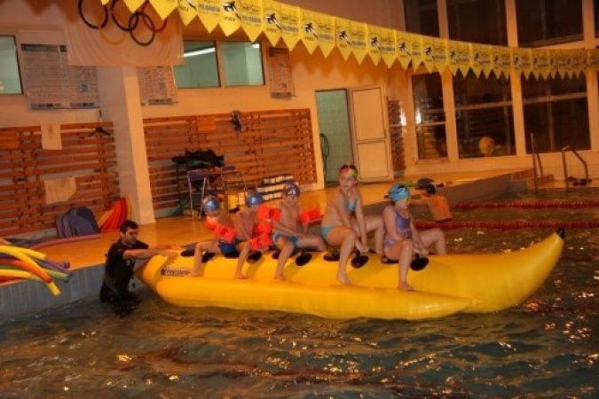 08120821_20081209_1468597073