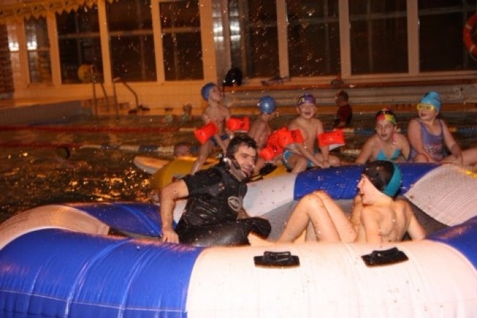 08120823_20081209_2041321861