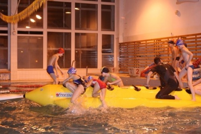 1012081_20081211_1908276192