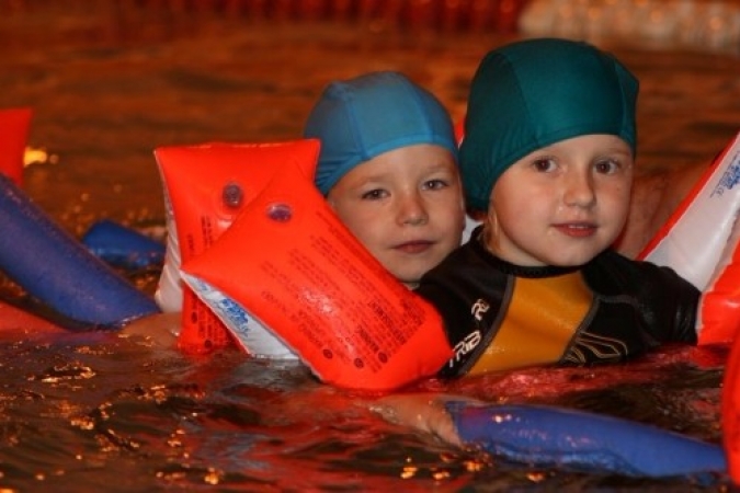 03100818_20081104_1908302777