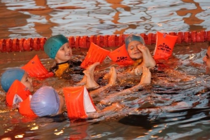 0310084_20081104_2098500698