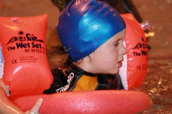 0910084_20081104_1629199118