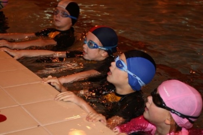 16100812_20081104_1368390890