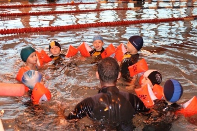 26090811_20081104_1874602283